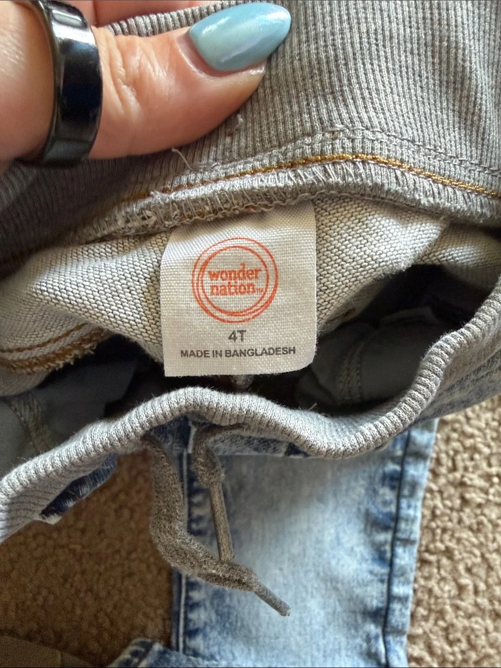 B65 lot of 5 4t boys bottoms— 2 jeans, 3 shorts